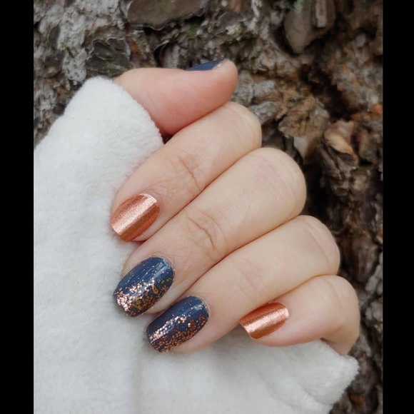 🍸SOLD Color Street “Moscow or Never”!🍸